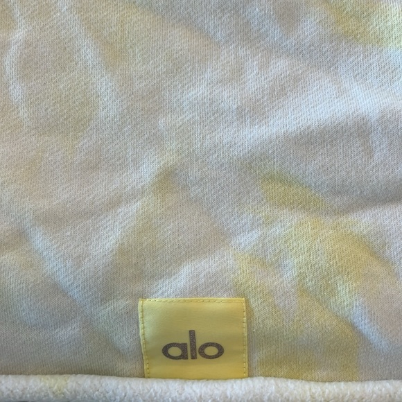 Alo Yoga Cropped Top Yellow Tie Dye Size Small - Picture 6 of 6